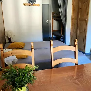 https://meubl-au-calme-dans-rsidence-pour-4-personnes.hotels-rhonealpes.com